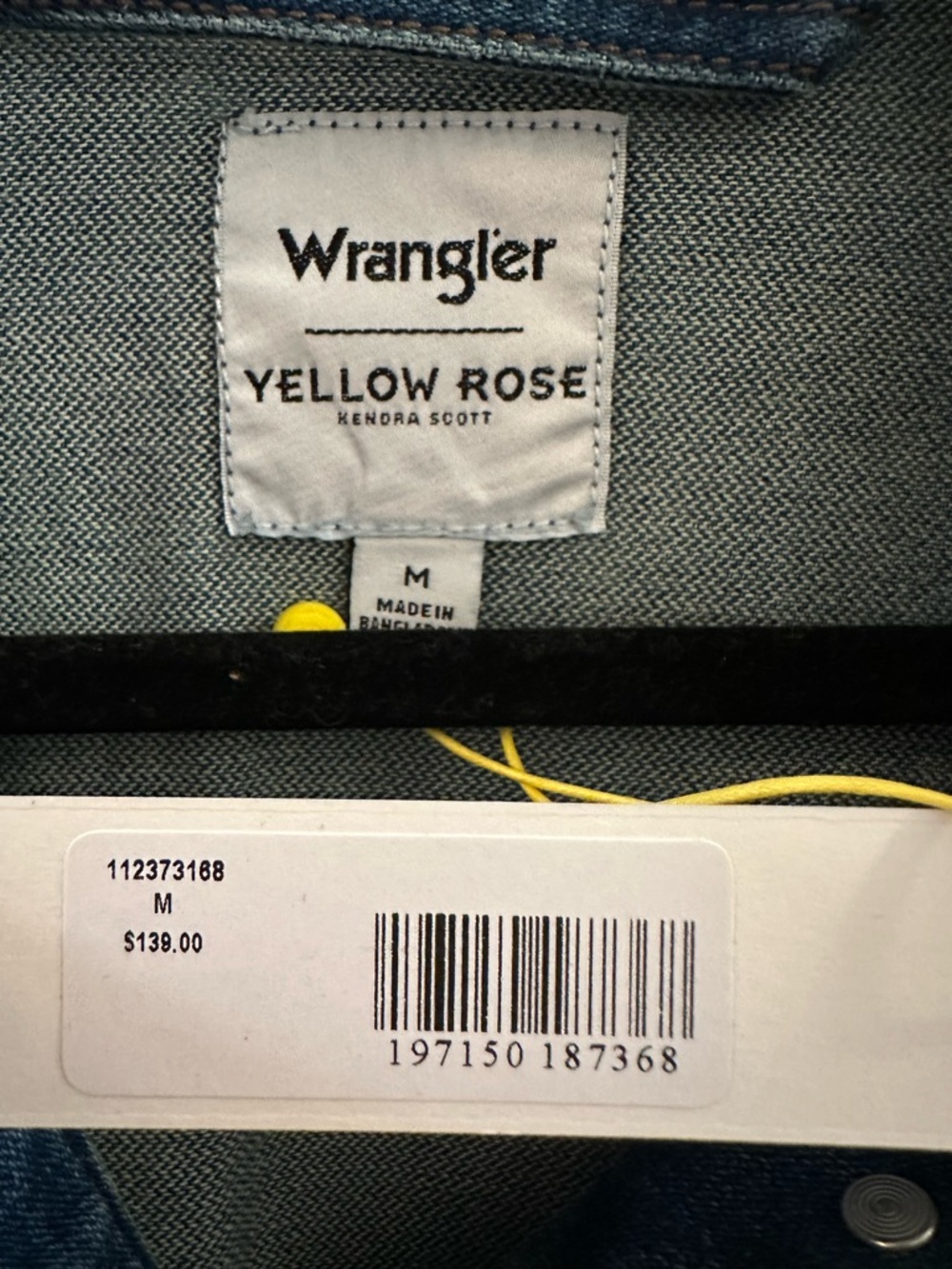 Brand new with tag Wrangler x Yellow Rose Blue Studded Western Denim Jacket - Picture 2 of 3